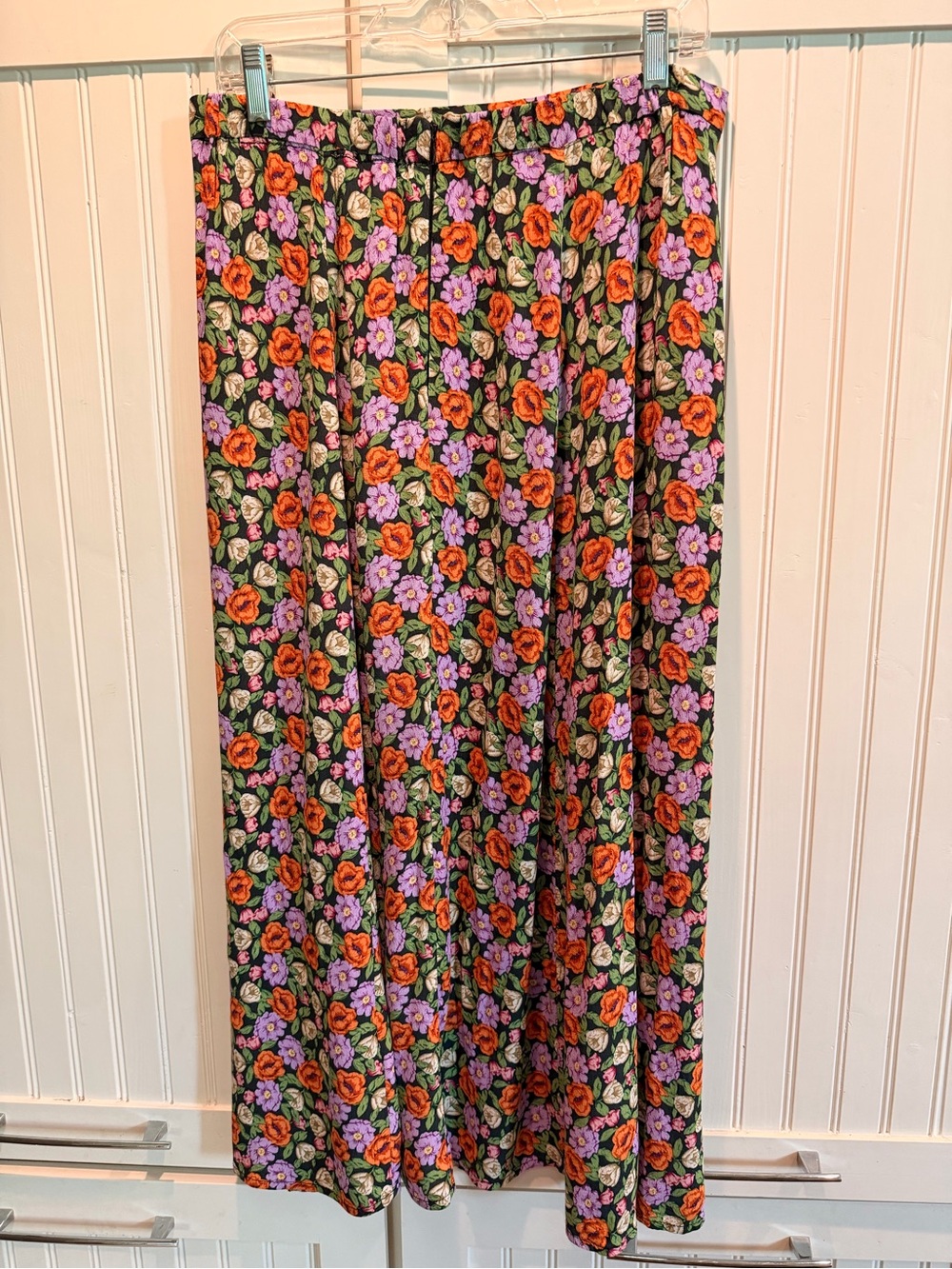 Floral Midi Skirt in Black with Orange & Purple Flowers - L - Picture 2 of 6